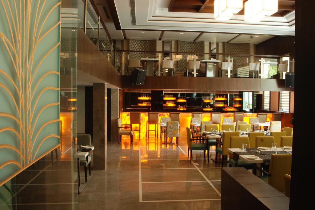 Hotel Pluto'S New Delhi Exterior photo